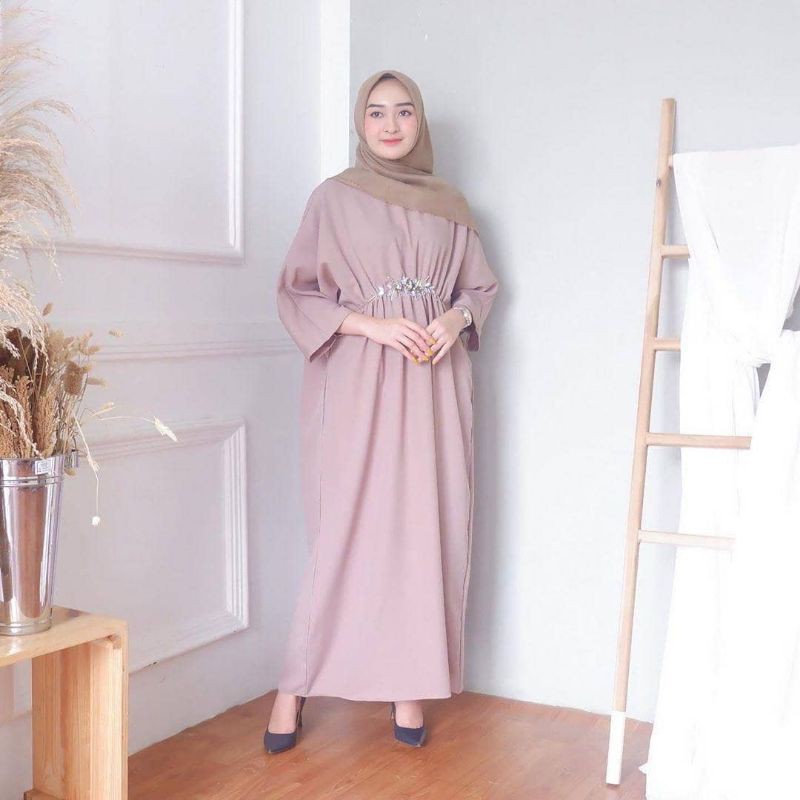 OUTFIT MARIA KAFTAN DRESS