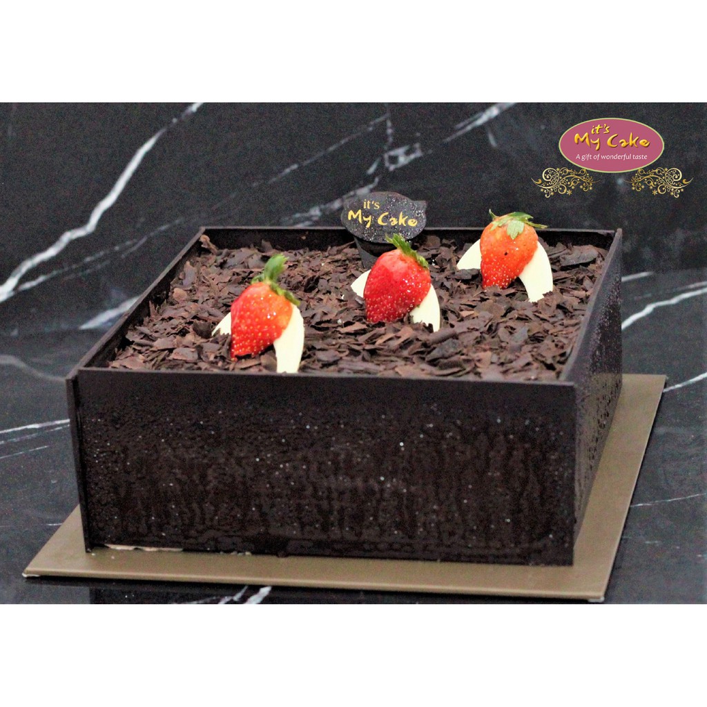 

Black Forest Cake Its My Cake Jakarta