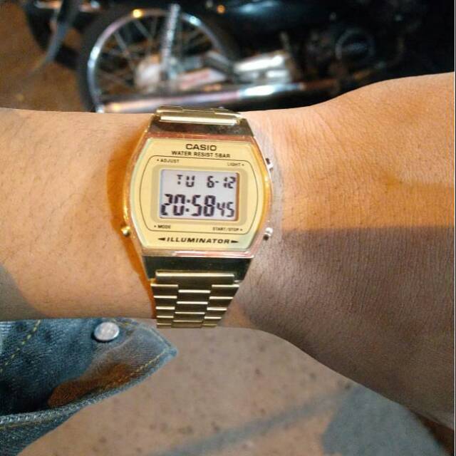 Jam tangan casio gold