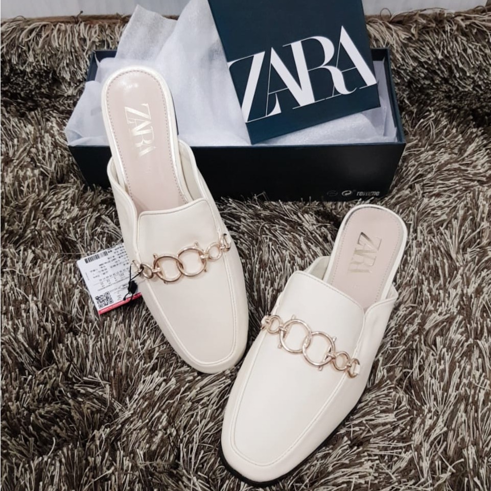 Zara Sepatu Sendal Slipon with Chain 0235 | Shopee Indonesia