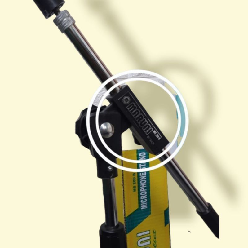 Pagak Pestolan T Stand Mic Maruni