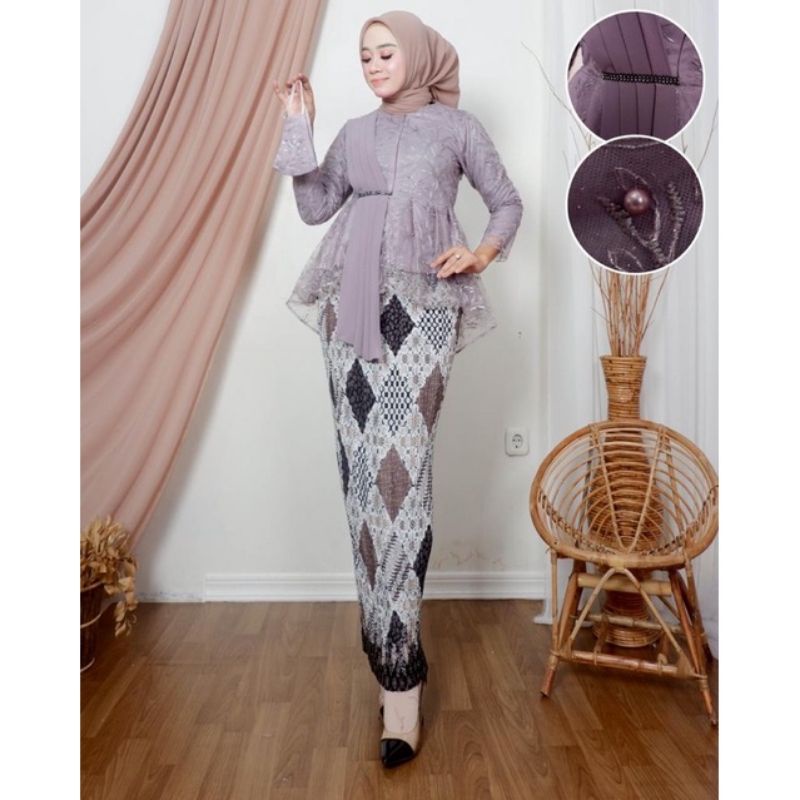 KEBAYA SELENDANG AUREL - KEBAYA MODERN - KEBAYA WISUDA - KEBAYA PESTA - ATASAN KEBAYA MODERN - KEBAYA KEKINIAN - KEBAYA BRUKAT - ATASAN KEBAYA BROKAT - SET KEBAYA MODERN - SET KEBAYA-4