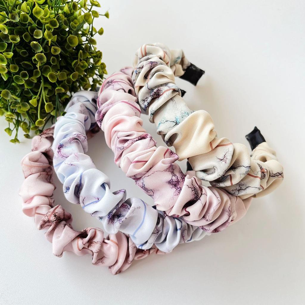 ￼Bando scrunchie | BANDANA Awan motif ala korean style| Shakira MARBLE Shine / Korean import Chail