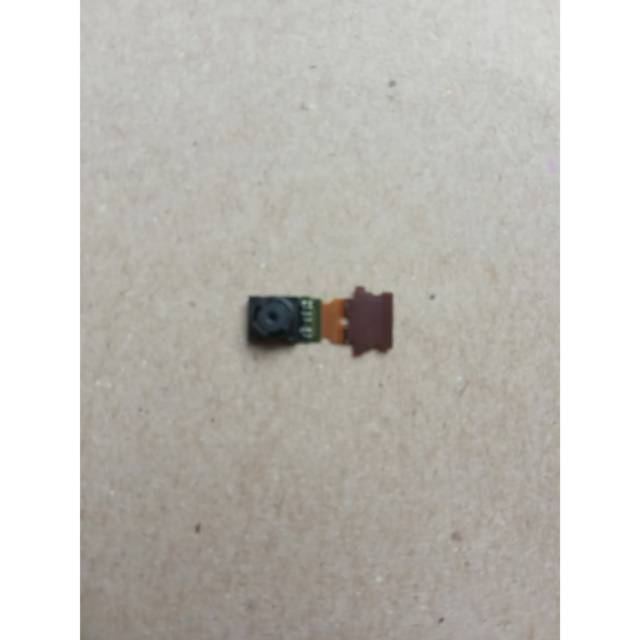 Camera depan Sharp Aquos SH 01F