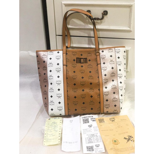 Mcm  medium toni shopper in visetos mix cognac tote bag