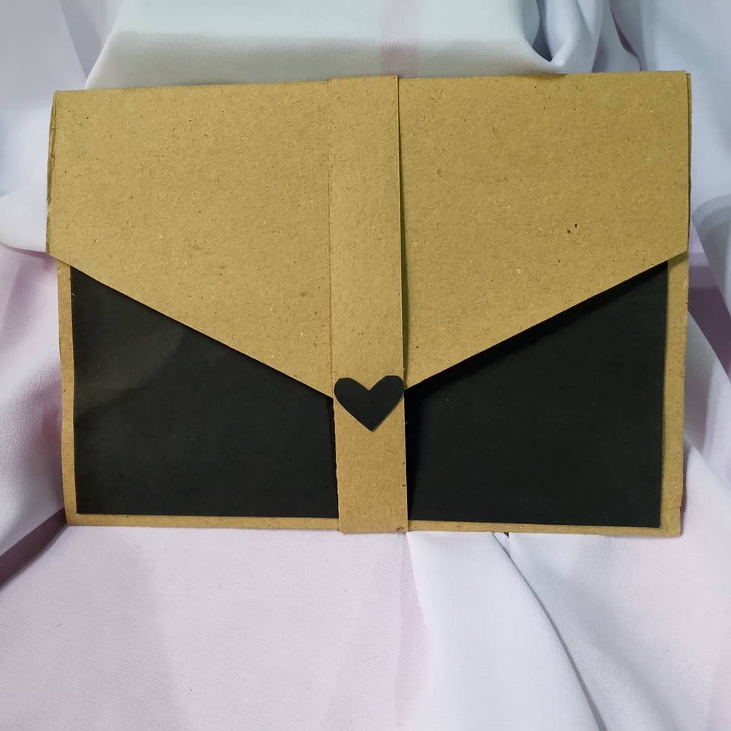 Jual SCRAPBOOK VINTAGE HADIAH WISUDA/ULANG TAHUN/ANNIVERSARY