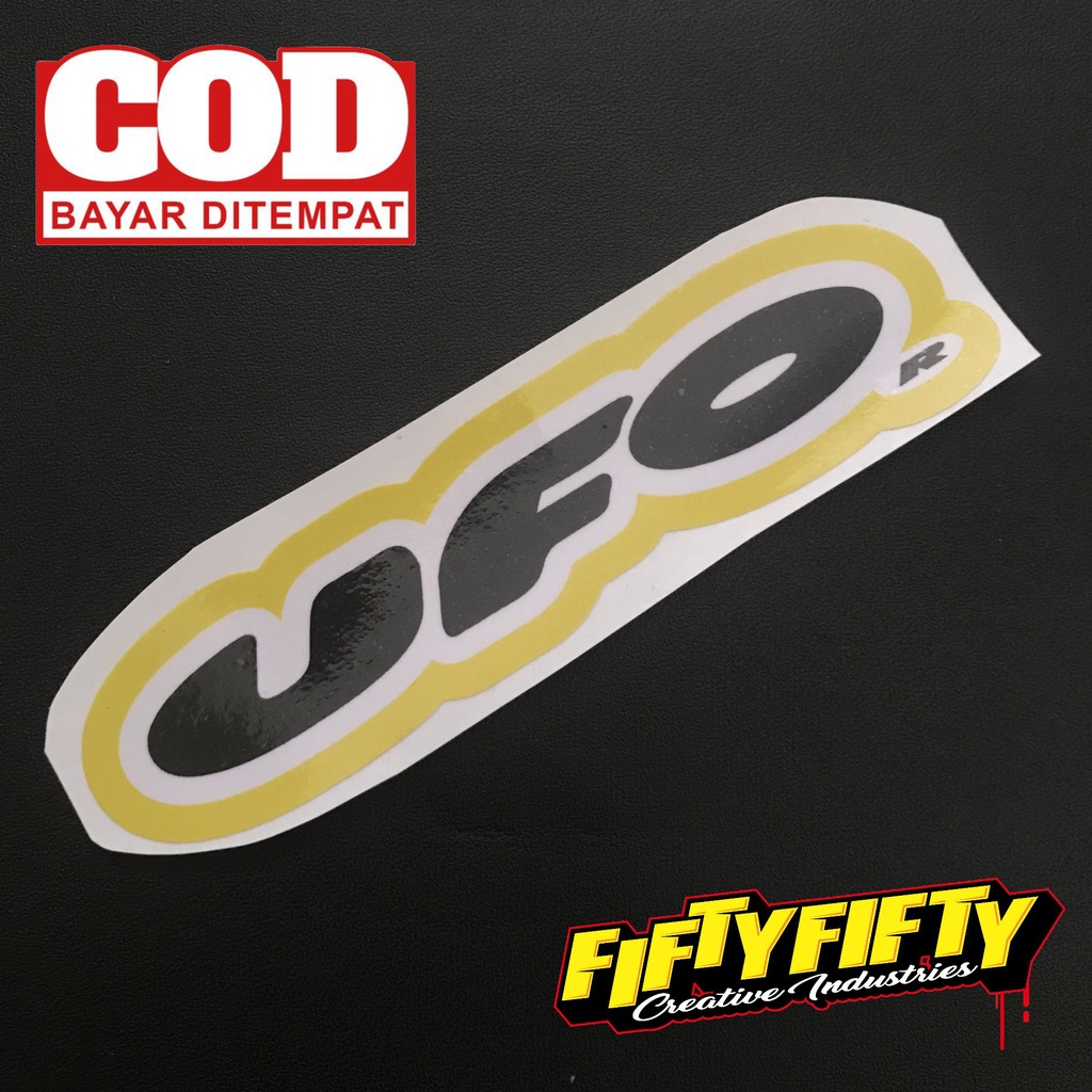 Stiker Print Cut UFO Stiker Printing Laminasi Glossy Stiker Motor Mobil Helm Sudah Membentuk Pola Desain