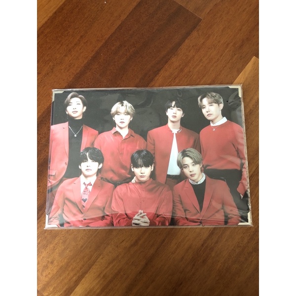 Premium photo BTS MOTS ONE