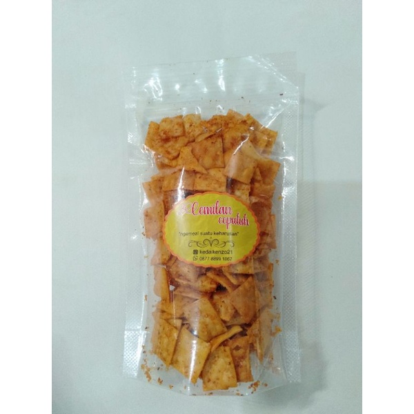 

keripik pangsit pedas