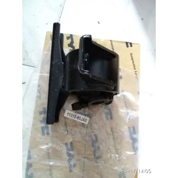 engine mounting dudukan mesin suzuki Sx4 x/over rh