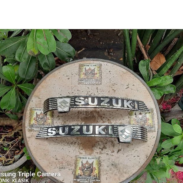 emblem body tangki suzuki fr70 fr80 ORIGINAL emblem tangki suzuki fr70 fr80 emblem suzuki fr70 fr80