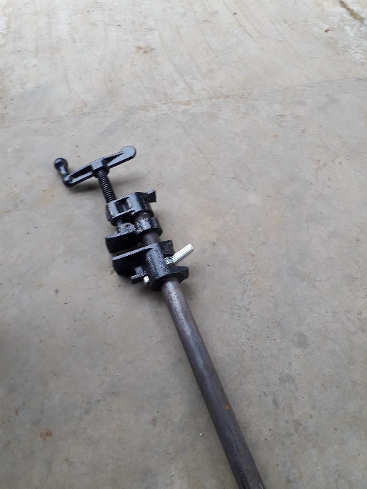 Pipe Clamp Pres Kayu Setengah Inch Plus Pipa Besi Panjang 120 Cm Klem Pres Kayu Jati Belanda