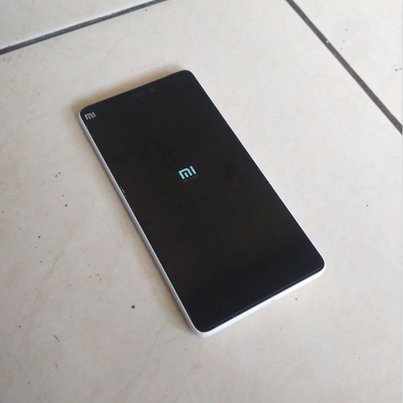 Xiaomi Mi 4i jaringan 4G Lte Hp Xiomi mi4i Second Minus