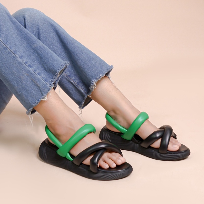 LAPEPA YUK - Sepatu Sandal Wanita Wedges VIVIAN ALL COLOR Model Silang dua Tali Strap Belakang Hak Tinggi Sole 3 cm Spatu Sendal Gunung Cewek  Size 36 37 38 39 40 41 Warna Hitam Black Kekinian Premium Terbaru Shoes Ori Original Mall Official Store Promo