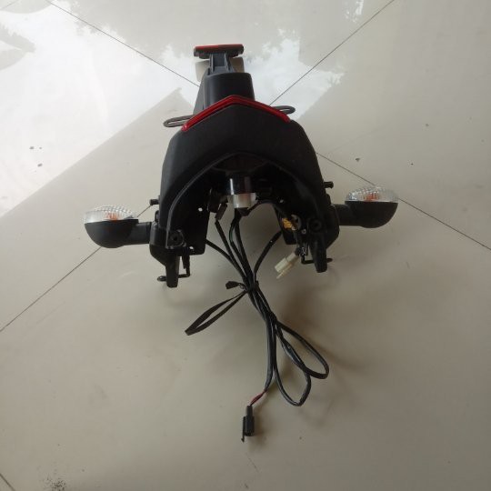 spakbor blakang ninja 250 lama