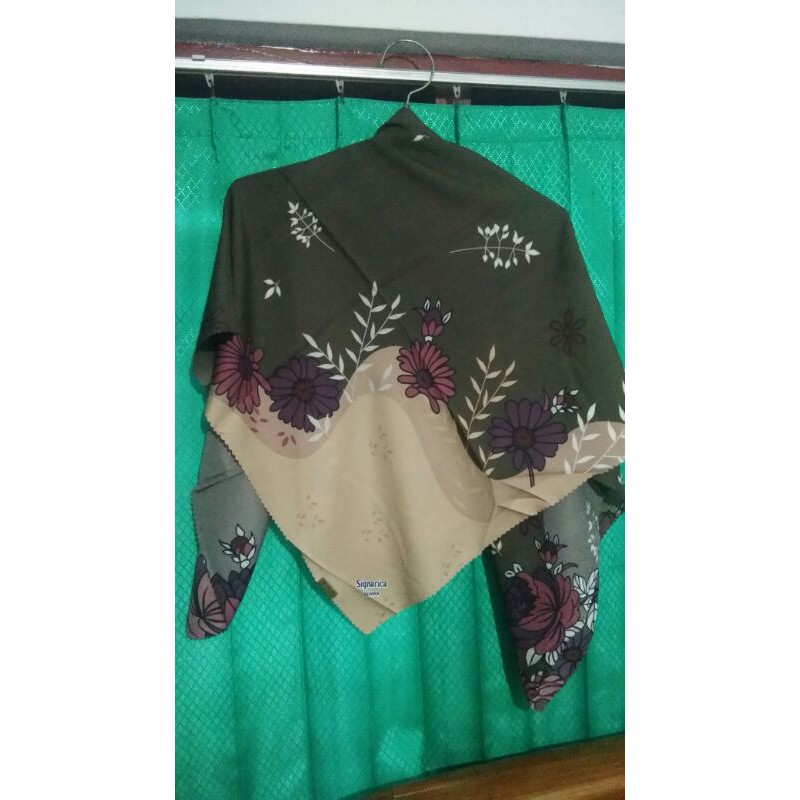 jilbab segi empat motif signarica lasercut/ jilbab lasercut signarica