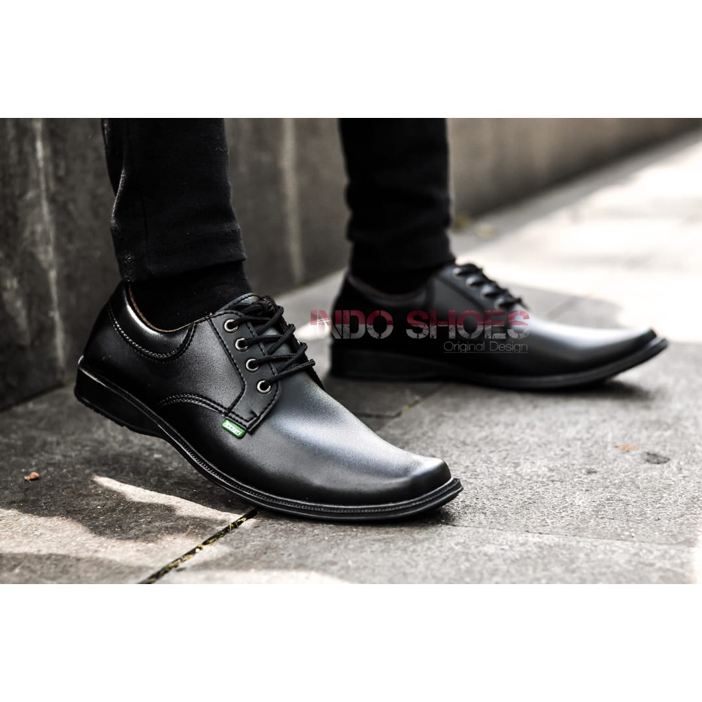 Sepatu pantofel pria Itali kekinian kualitas premium