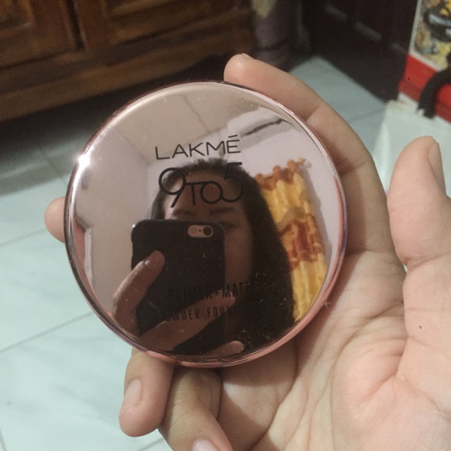 Bedak lakme primer+matte