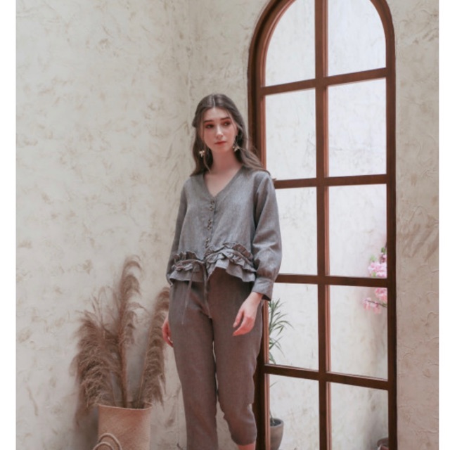 Gemma Maven in Moss grey