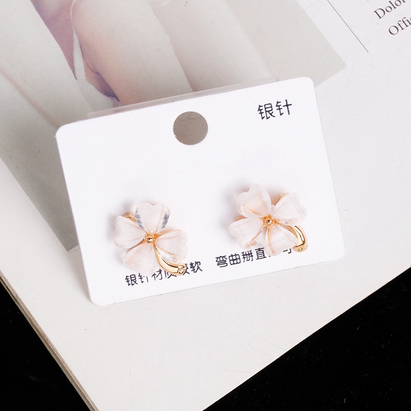 Anting Tusuk Bentuk Kelopak Bunga Kecil Lucu Bahan Sterling Silver 925 Gaya Korea Untuk Wanita