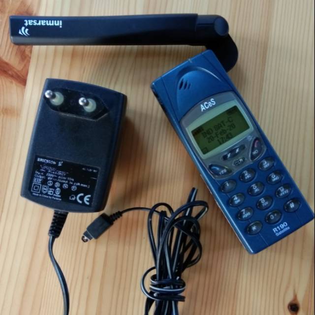 Ericsson R190 Satelit