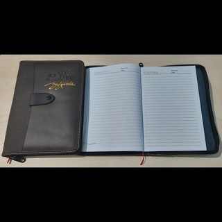 

[RESTOCK] Buku Agenda Resleting My Agenda - Hitam
