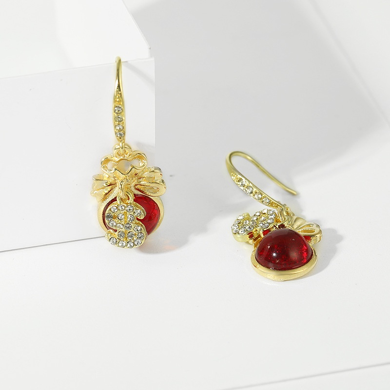 Korea fashion Opal SHANZUAN dompet Bersih red elegance retro court anting-anting Korea gaya chic dan