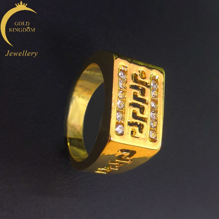 Cincin Berlian Model Hollow Warna Emas Gaya Retro Korea Untuk Pria