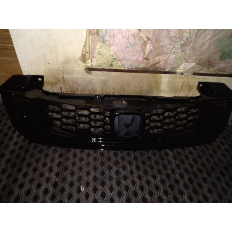 base grill Civic FB 2015 facelift Genuine!!!