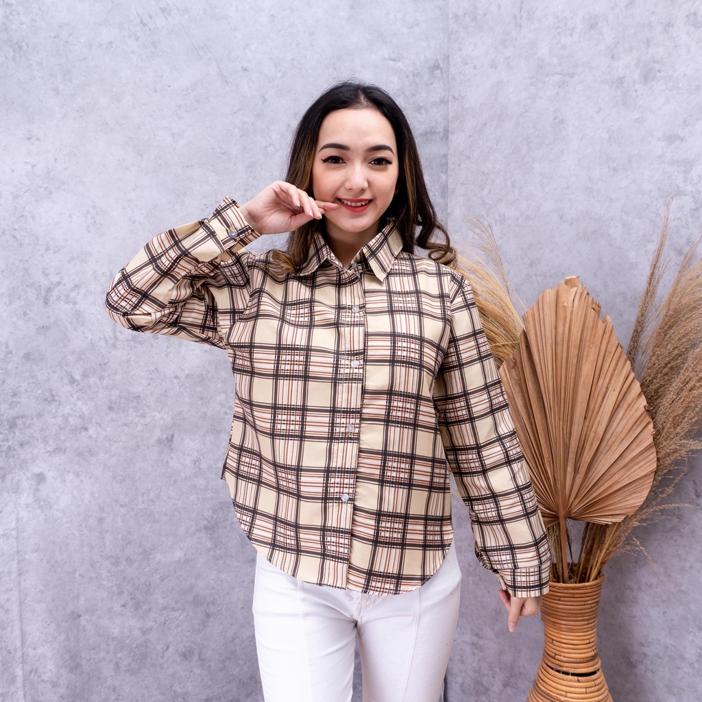 Sunday Flanel Shirt - Kemeja Wanita Flanel Tartan Kotak - Kotak-SUN CREAM