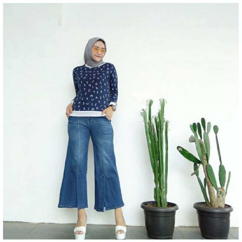 KULOT JEANS VJ  ORIGINAL HAURAHELWA  #BELAH DEPAN SIZE S,M,L