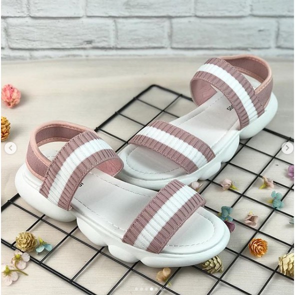 Sandal A503