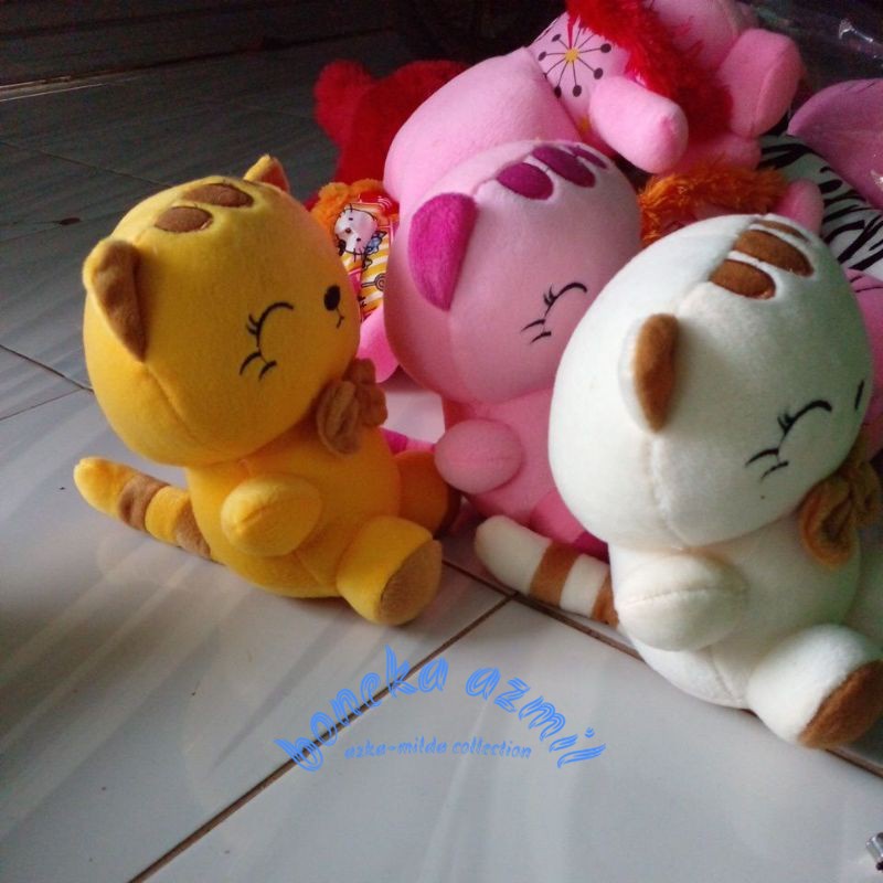 Boneka kucing mericat sizs s ukuran 25cm