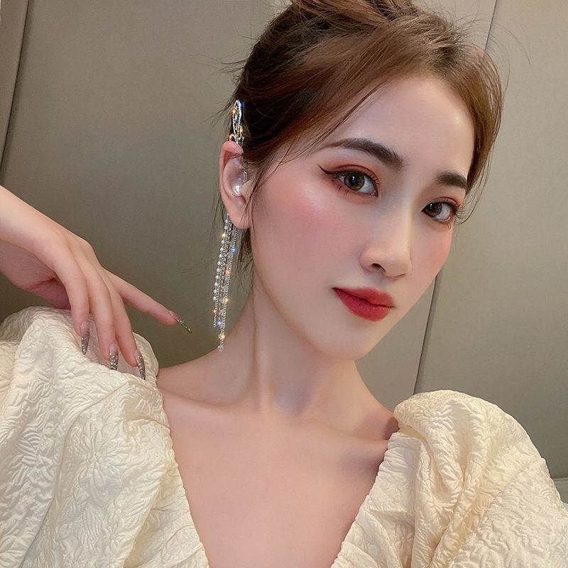 1pc Anting Klip On Model Butterfly Aksen Mutiara Kristal Untuk Wanita