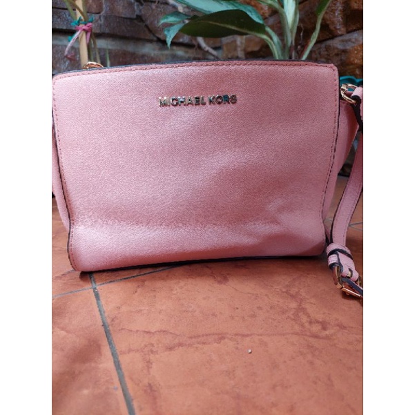 Sling Bag  Michael Kors Pink Salemo