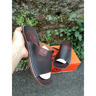  sandal  kulit  pria  terbaru Shopee Indonesia