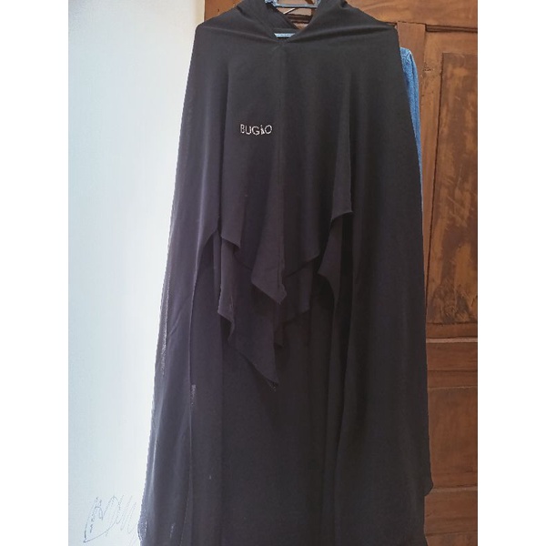 Preloved bugio clothing