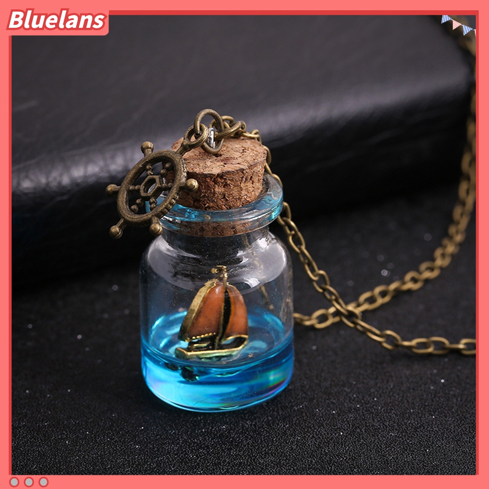 Kalung Liontin Botol Kaca Luminous Night Sailboat Untuk Wanita