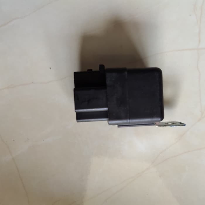 RELAY LAMPU KAKI 5 NISSAN