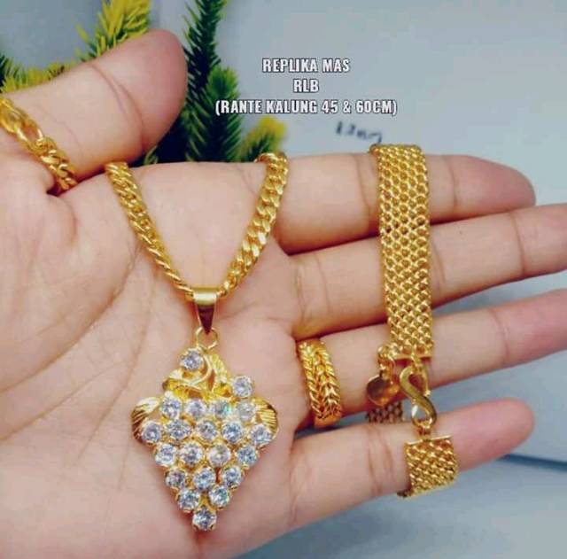 Set Replika emas 24 k/ london,persis seperti emas 24k, free box beli 1 set