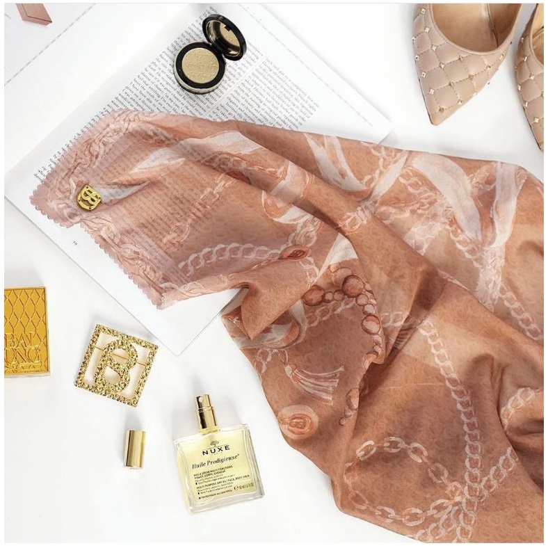 Buttonscarves The Chain Series Warna Majesty