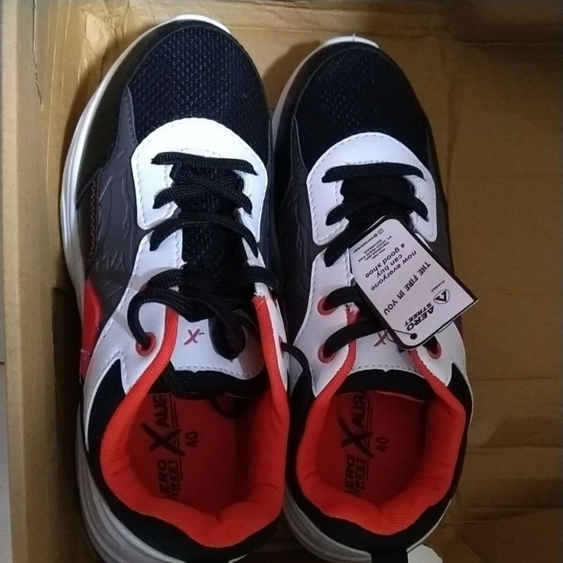 Sepatu Aero street X Aura esport