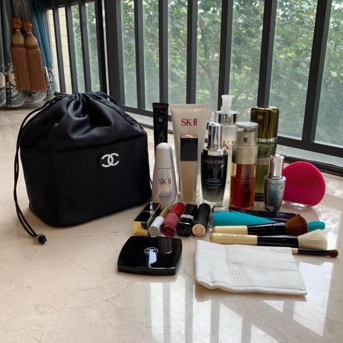 Cosmetic case chanel ancient vintage