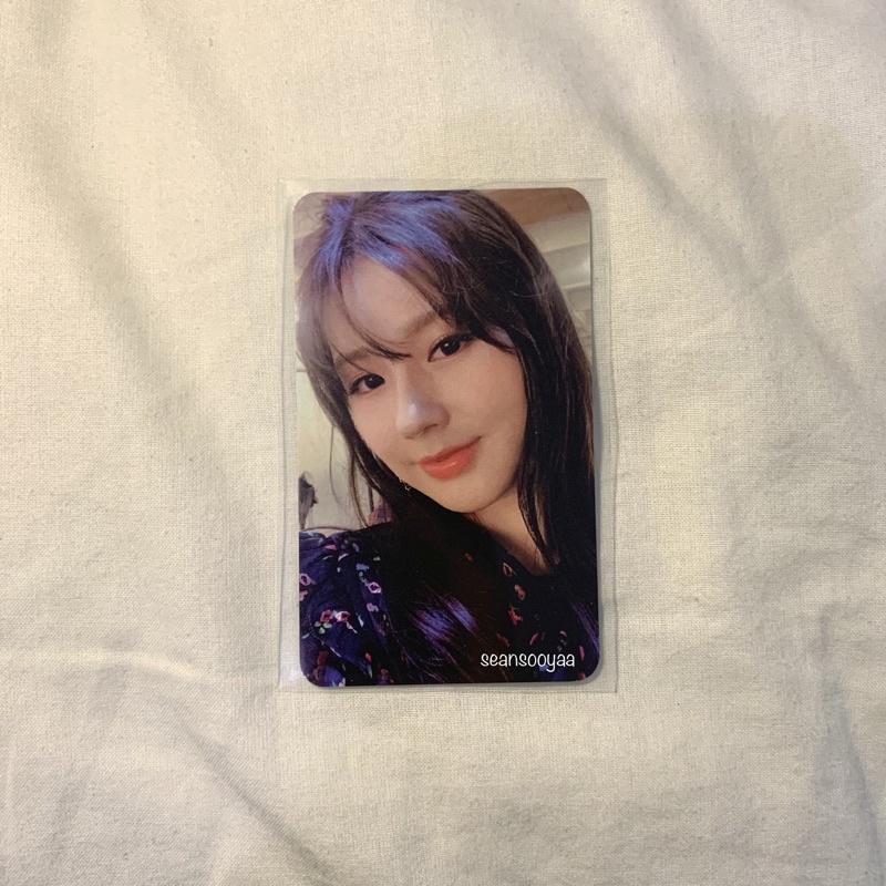 OFFICIAL PHOTOCARD MIYEON (G)-IDLE I AM SELFIE VER GIDLE PC IAM