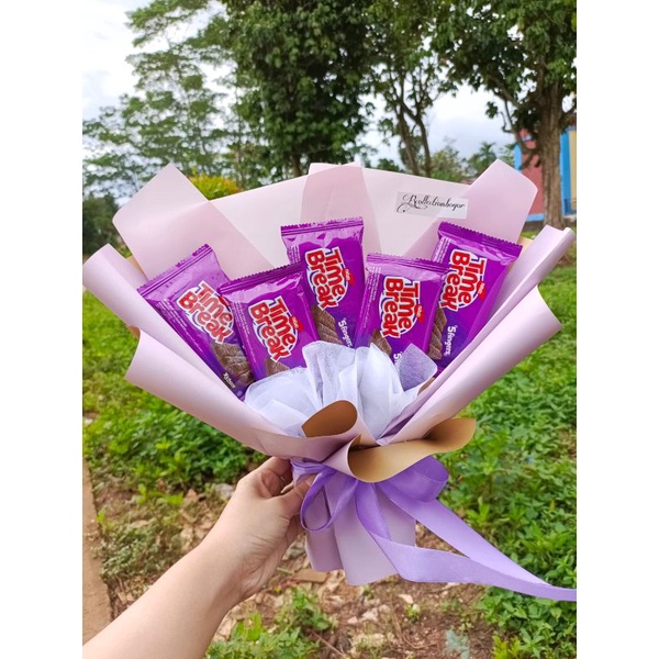 

BUKET SNACK TIME BREAK ISI / BUKET SNACK MURAH