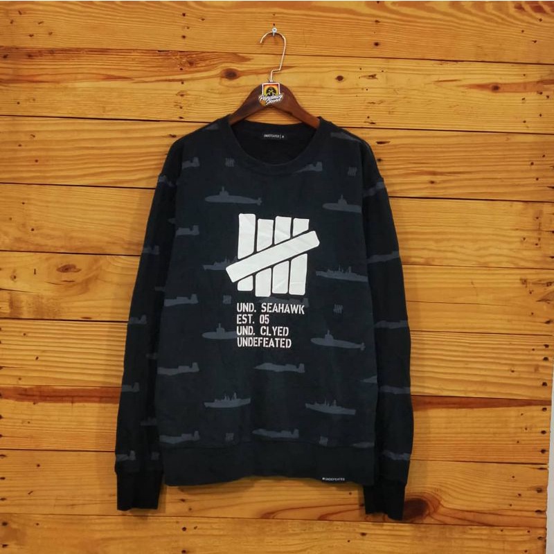 CREWNECK UNDEFEATED SECOND