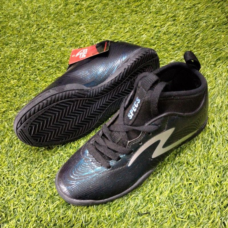 sepatu futsal SPECS original barricada Genoa in junior season lama bandrol 399.800 disc 50% jdi MURA