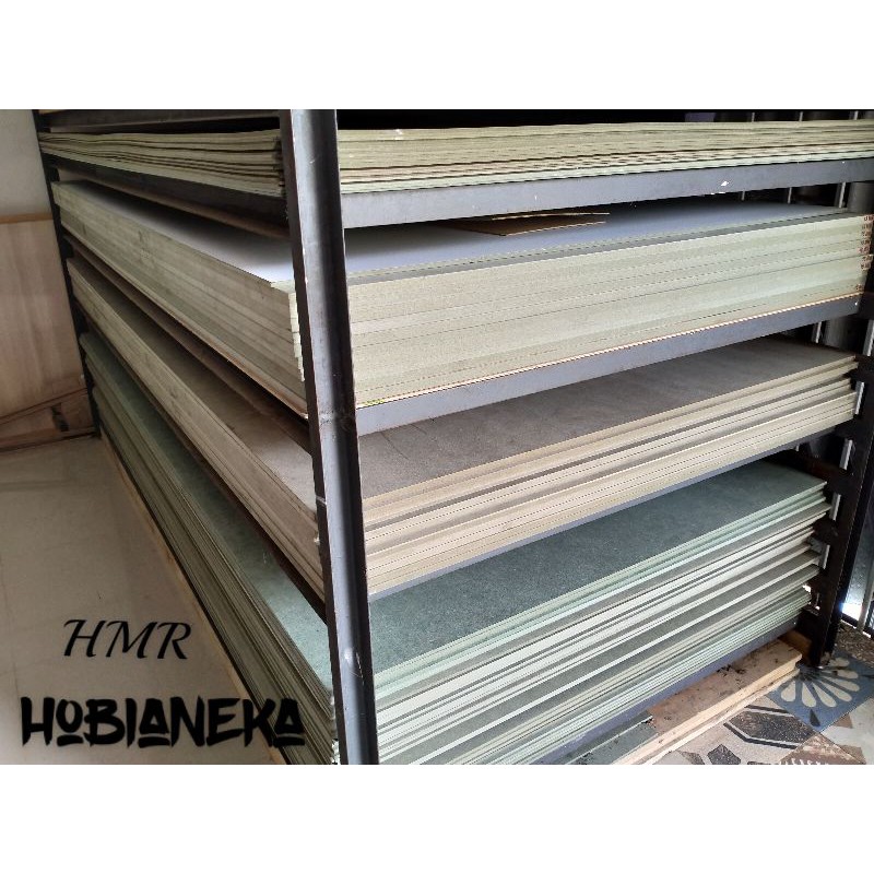 MDF HIJAU/HMR