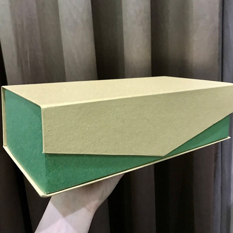 

Box idul fitri magnet tengah 2 toples bulat /kotak kue kering LEBARAN