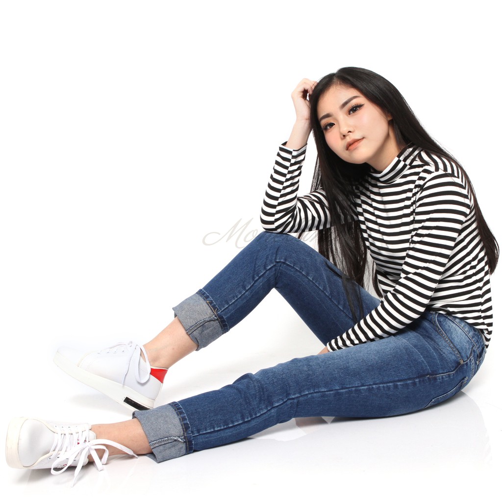Belle Fashion Baju Kaos Salur Lengan Panjang Murah Wanita Belle Fashion Baju Kaos Salur Lengan Panjang Murah Wanita